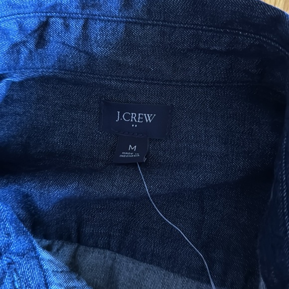 NWOT J. Crew dark blue denim chambray women’s button down shirt cotton M - Picture 4 of 9